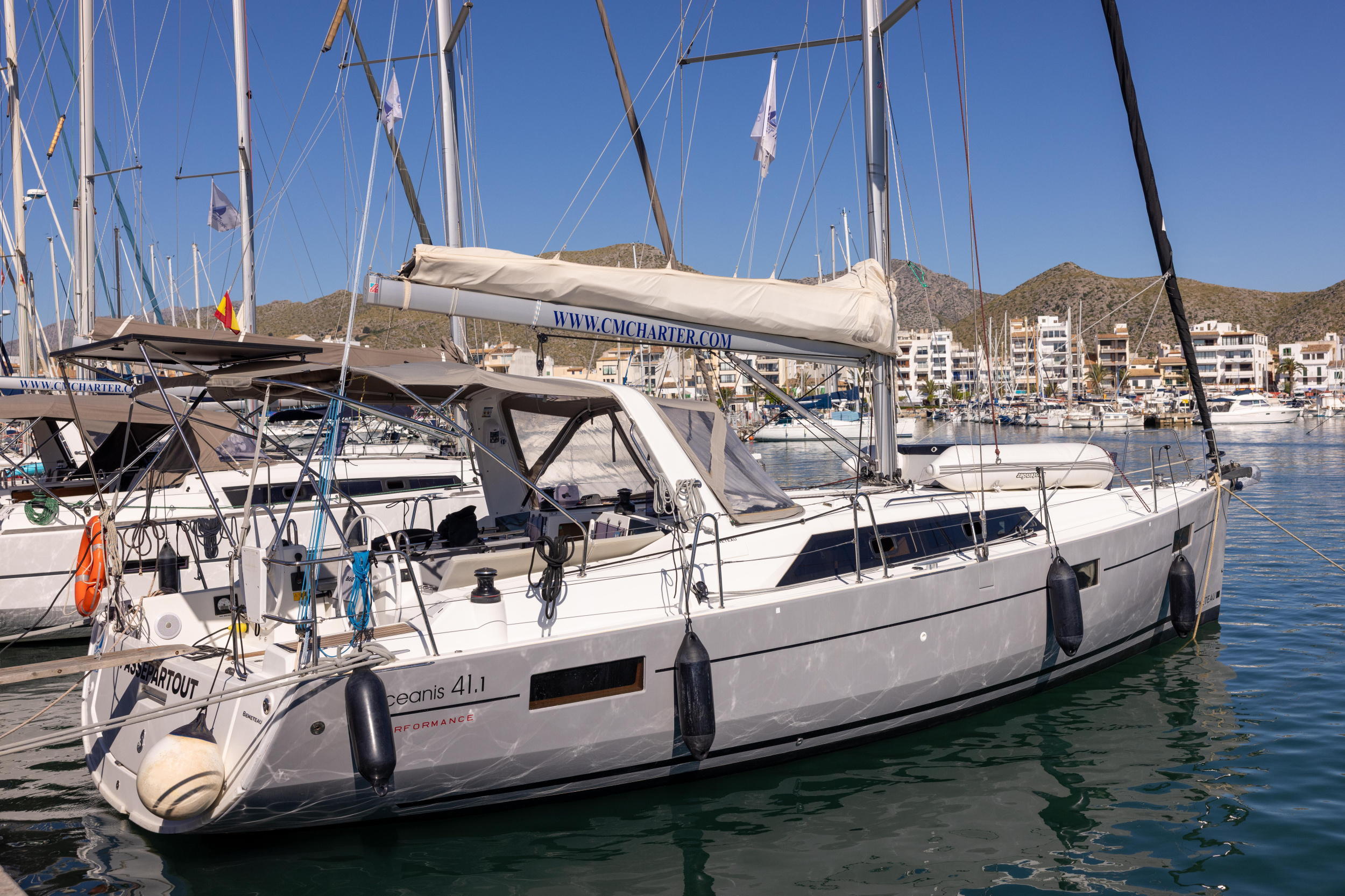 Oceanis 41.1 Perfomance — photo 6