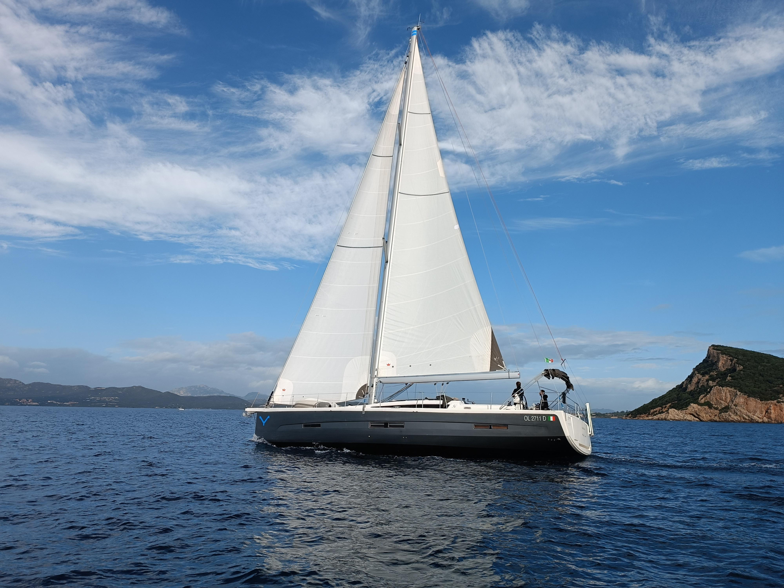 Dufour 56 Exclusive 2019 — photo 1