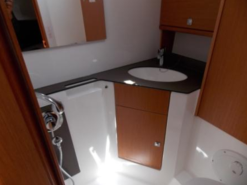 Bavaria Cruiser 46 — photo 7