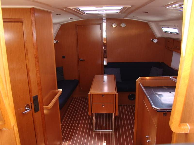Bavaria Cruiser 36 — photo 5