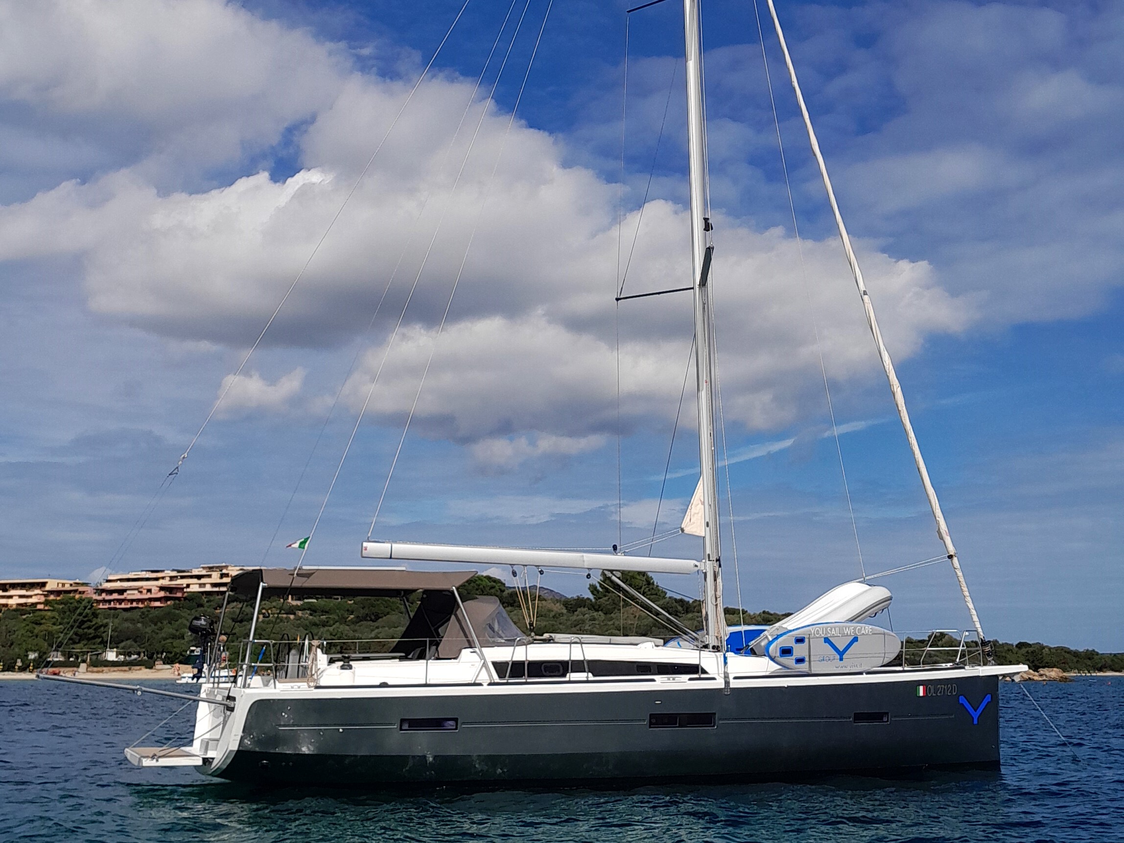 Dufour 460 Grand Large 5Cab — photo 19
