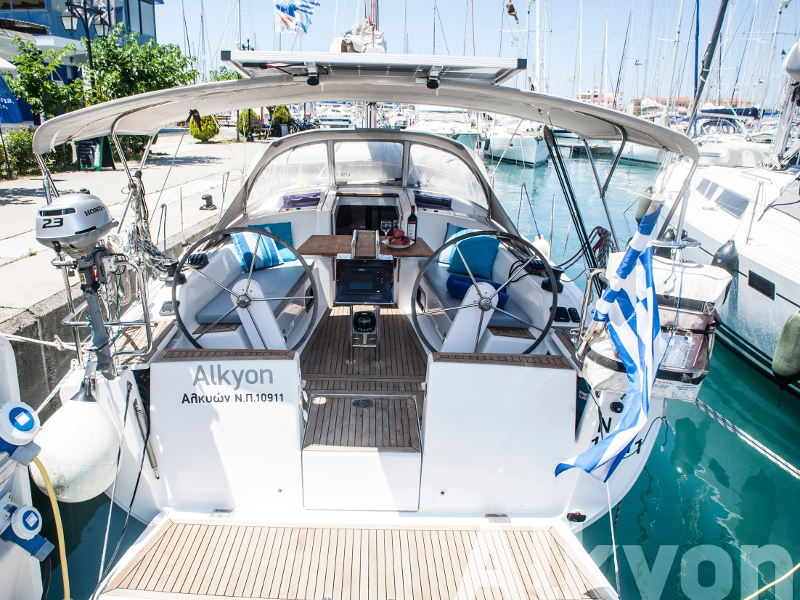 Hanse 345 — photo 1