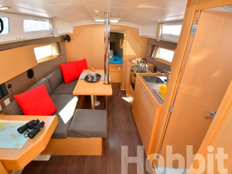 Oceanis 35 — photo 9