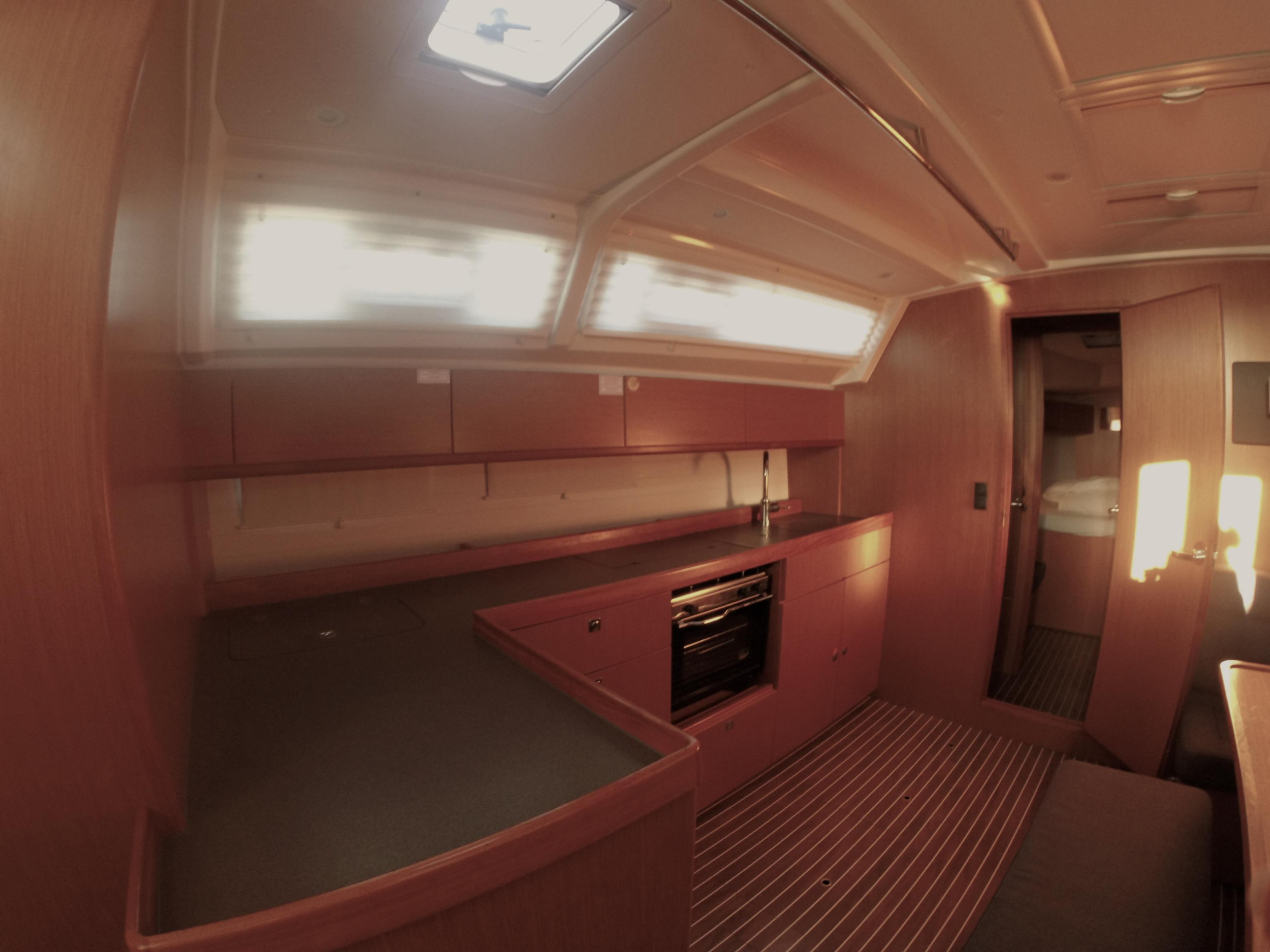 Bavaria Cruiser 46 — photo 12