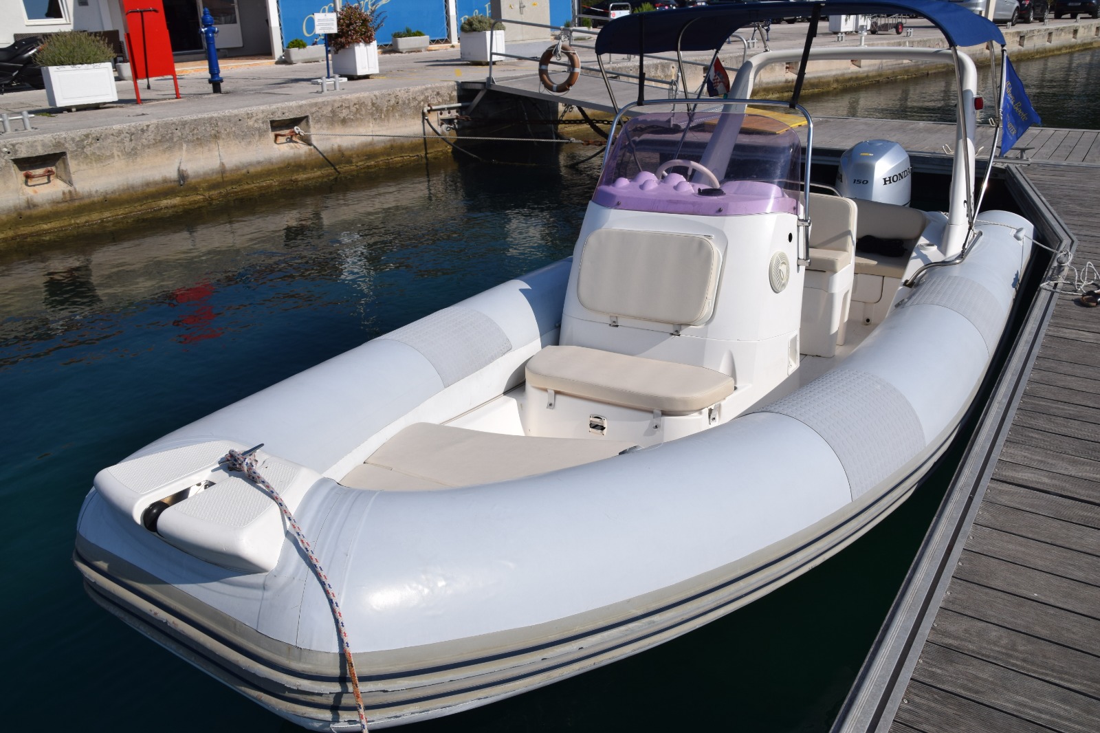 Brig Eagle 645 — photo 9