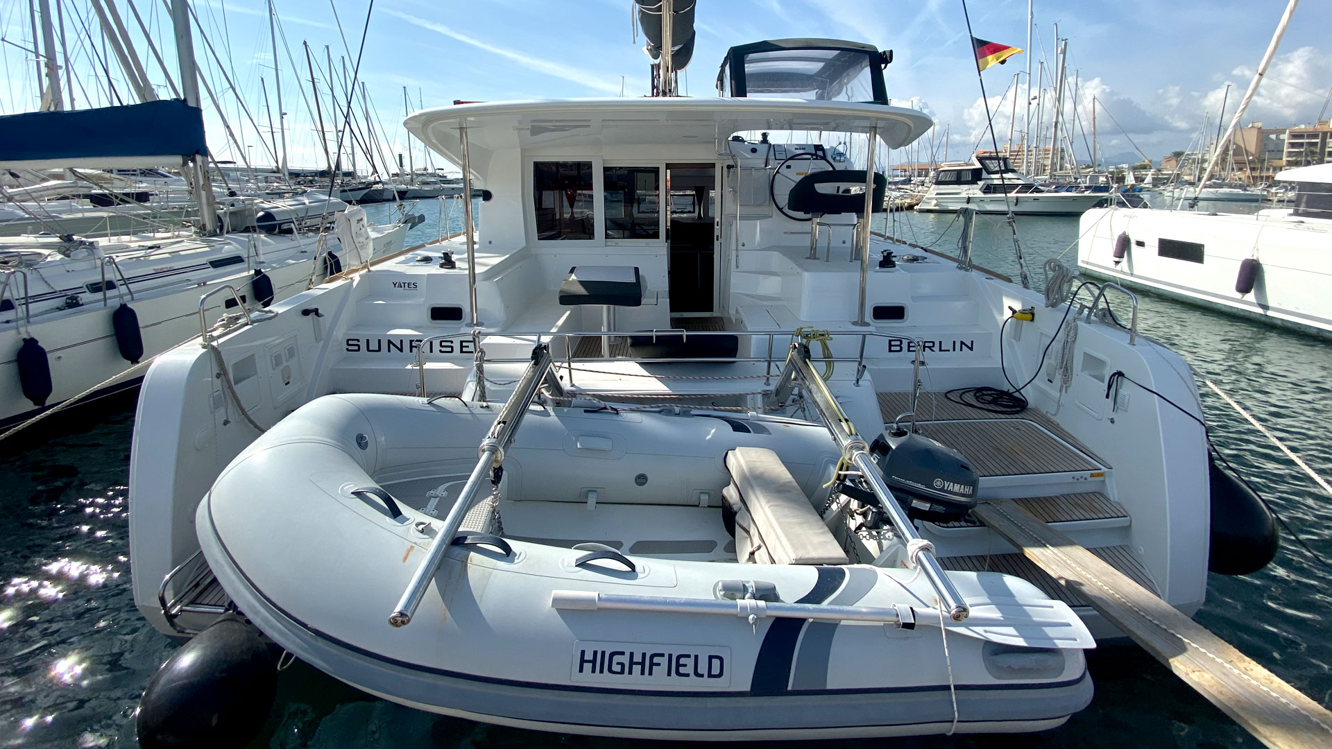 Lagoon 40 — photo 10