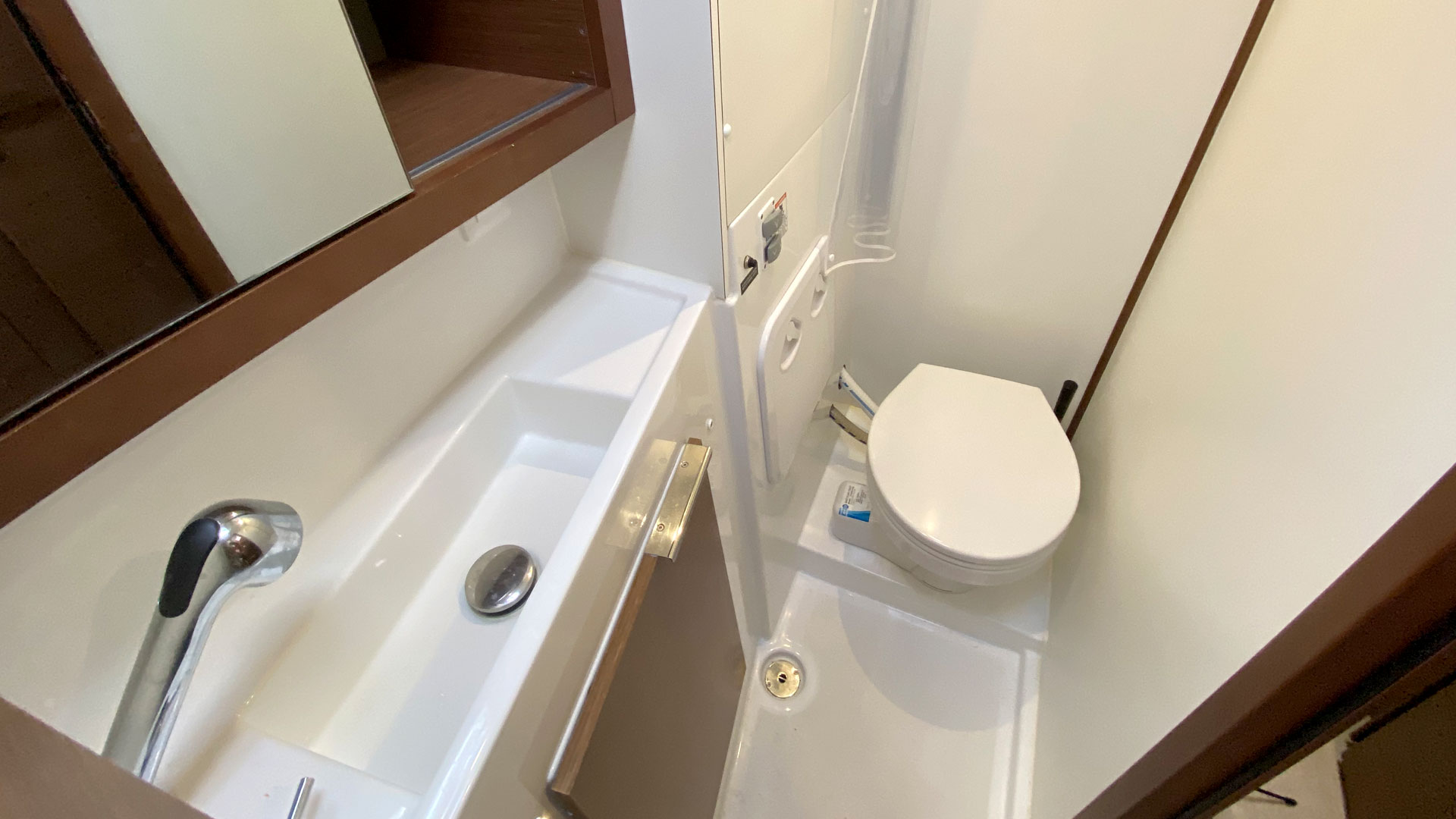 Lagoon 40 — photo 20
