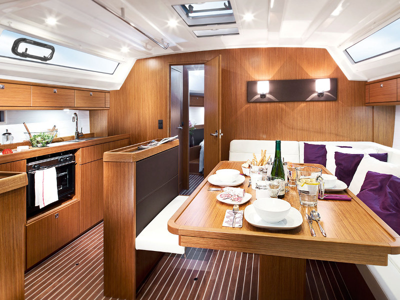Bavaria Cruiser 46 — photo 4
