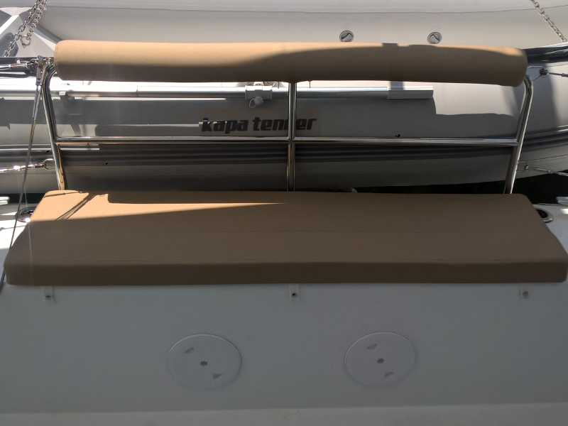 Lagoon 42 — photo 10