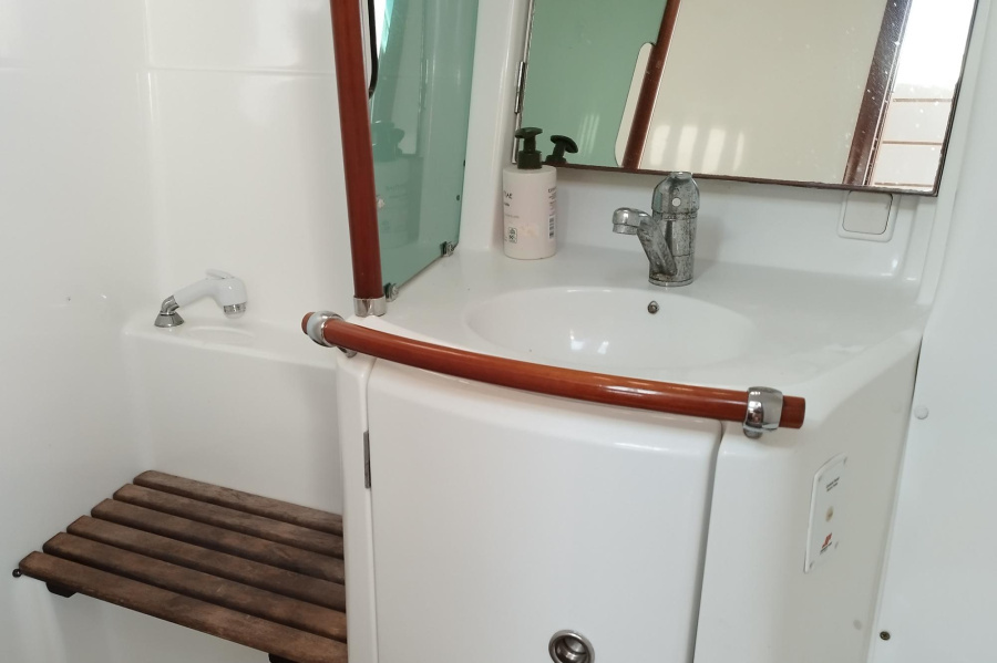OCEANIS 361 CLIPPER — photo 10