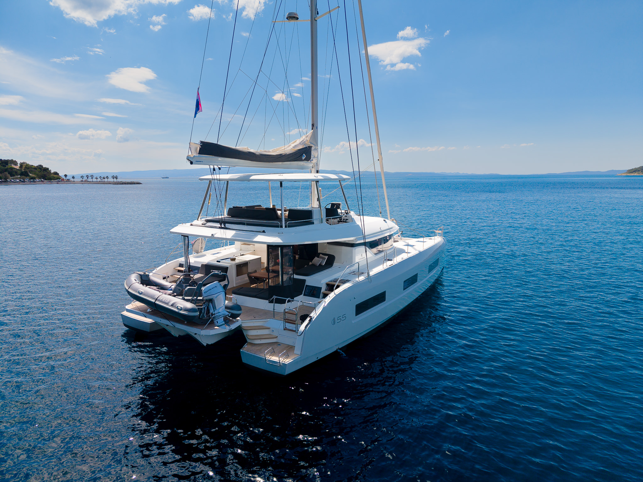 Lagoon 55 — photo 29