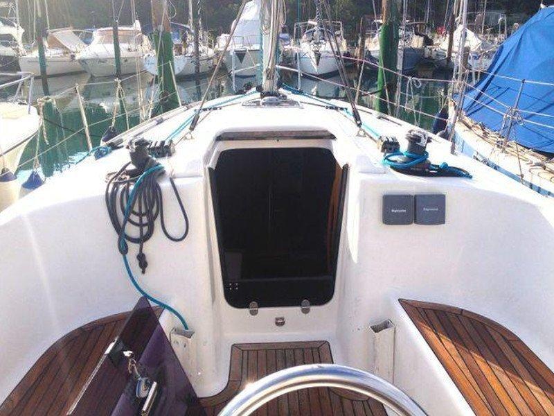 DUFOUR 325 GL — photo 78