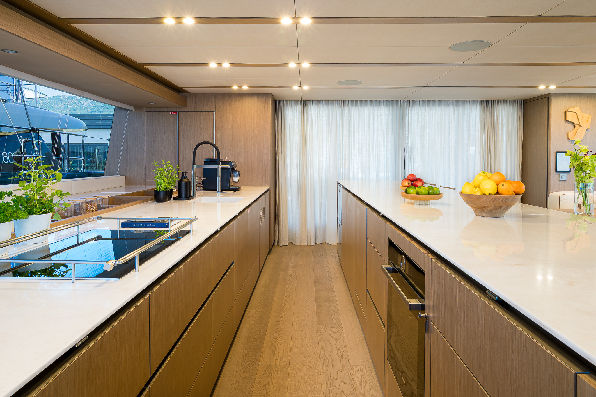 Sunreef 70 fully Eco — photo 58