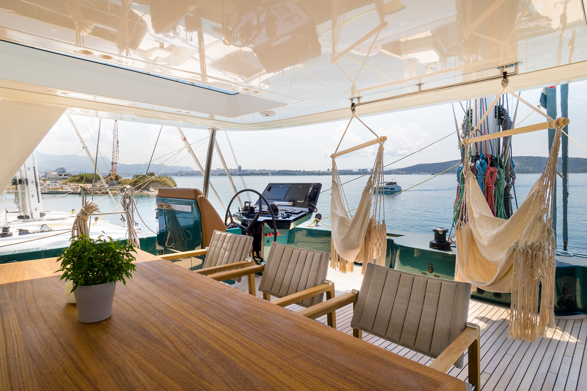 Sunreef 70 fully Eco — photo 18