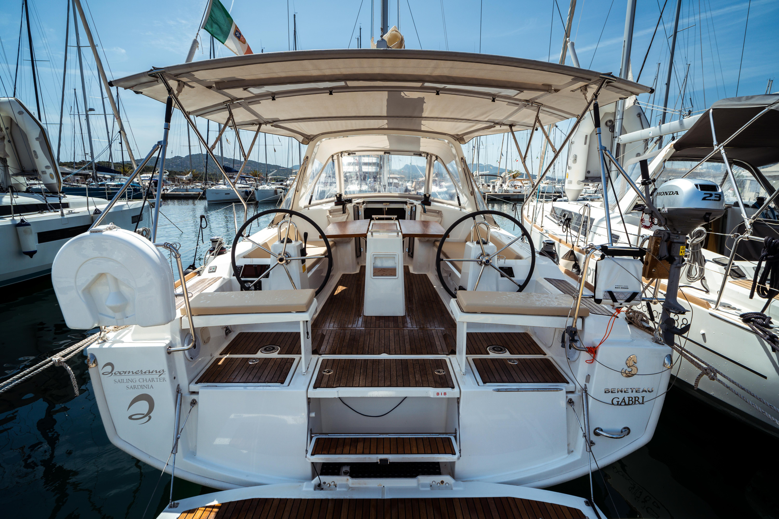 Oceanis 38 — photo 9
