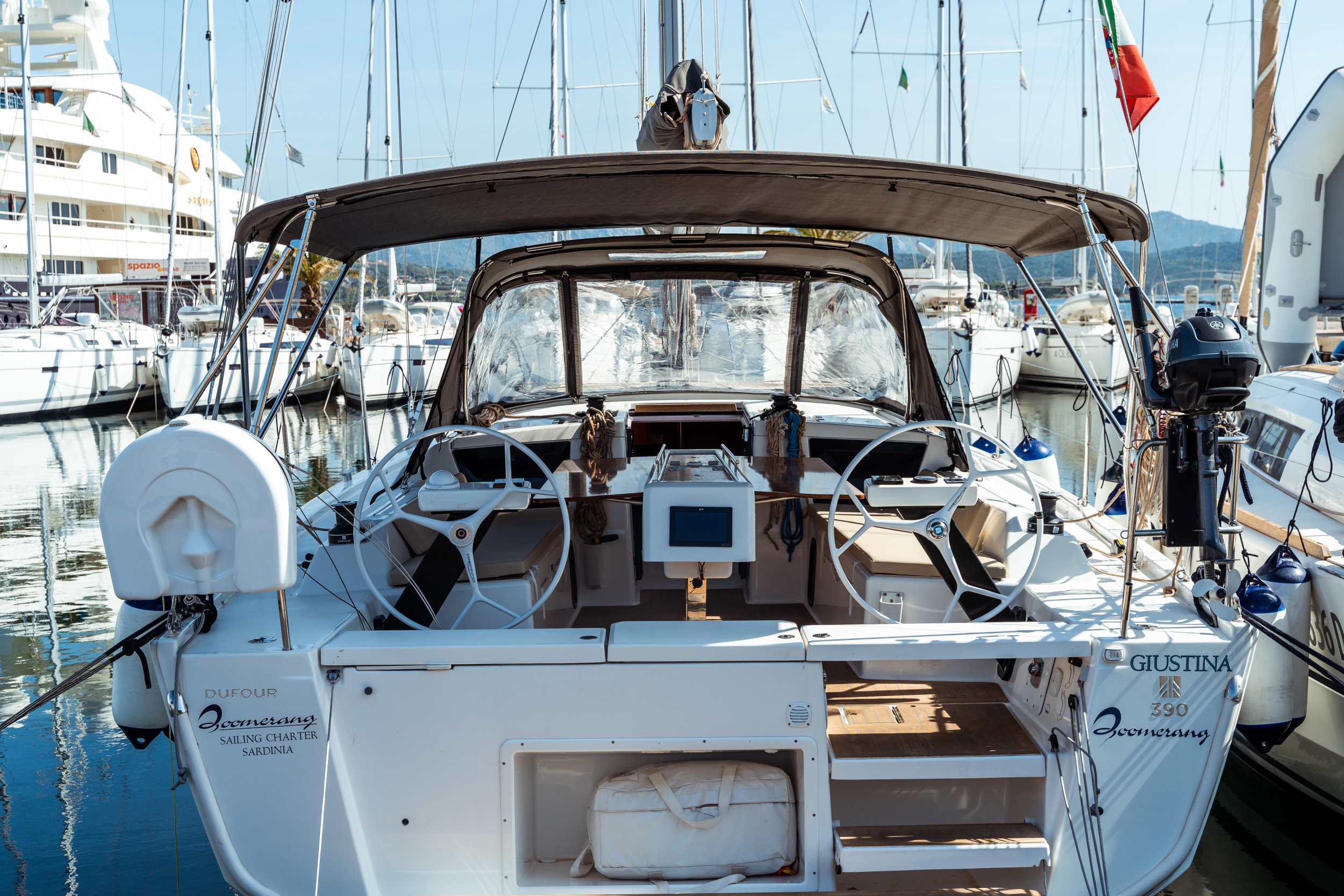 Dufour 390 Grand Large — photo 11