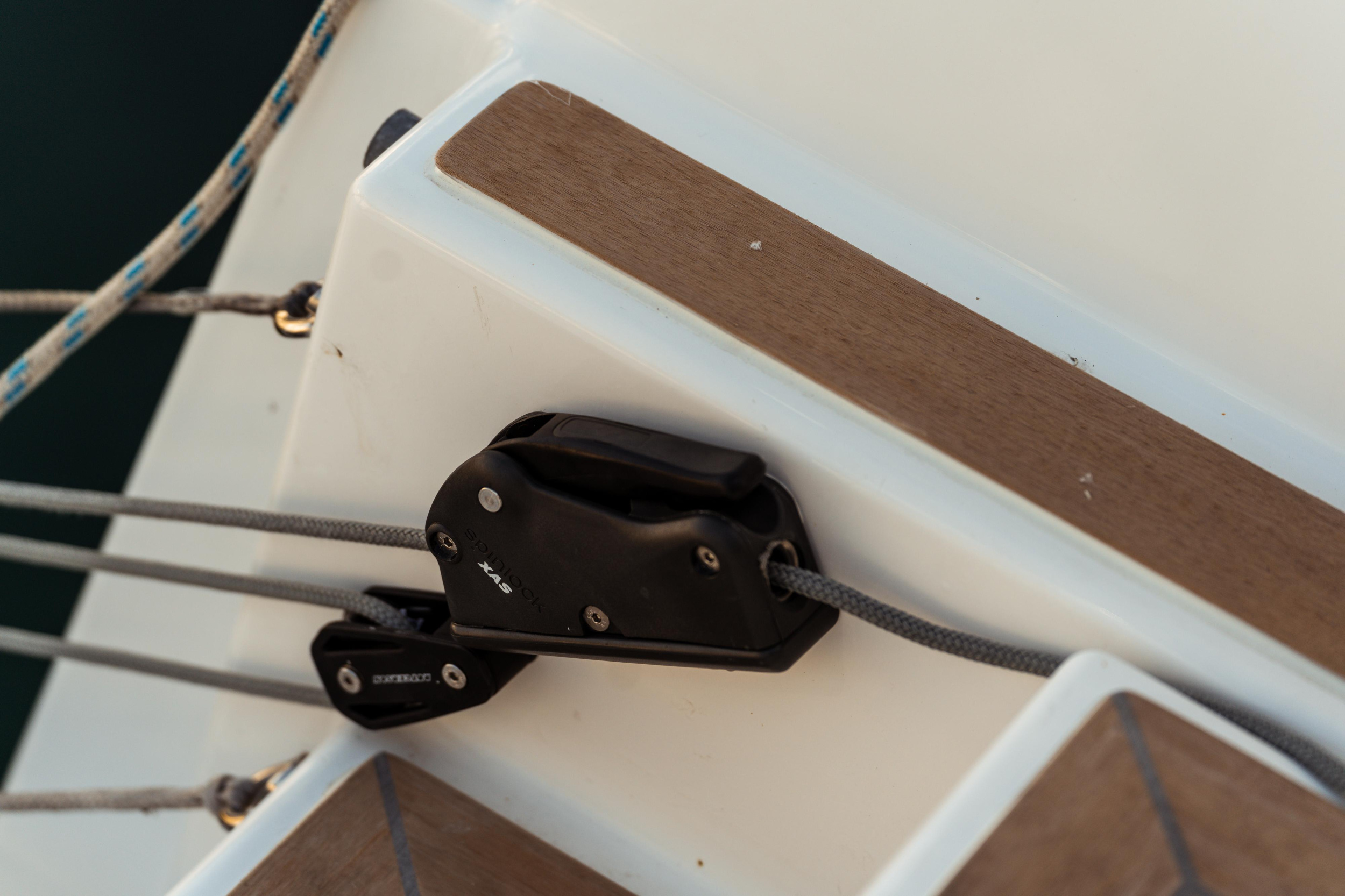 Dufour 41 — photo 2