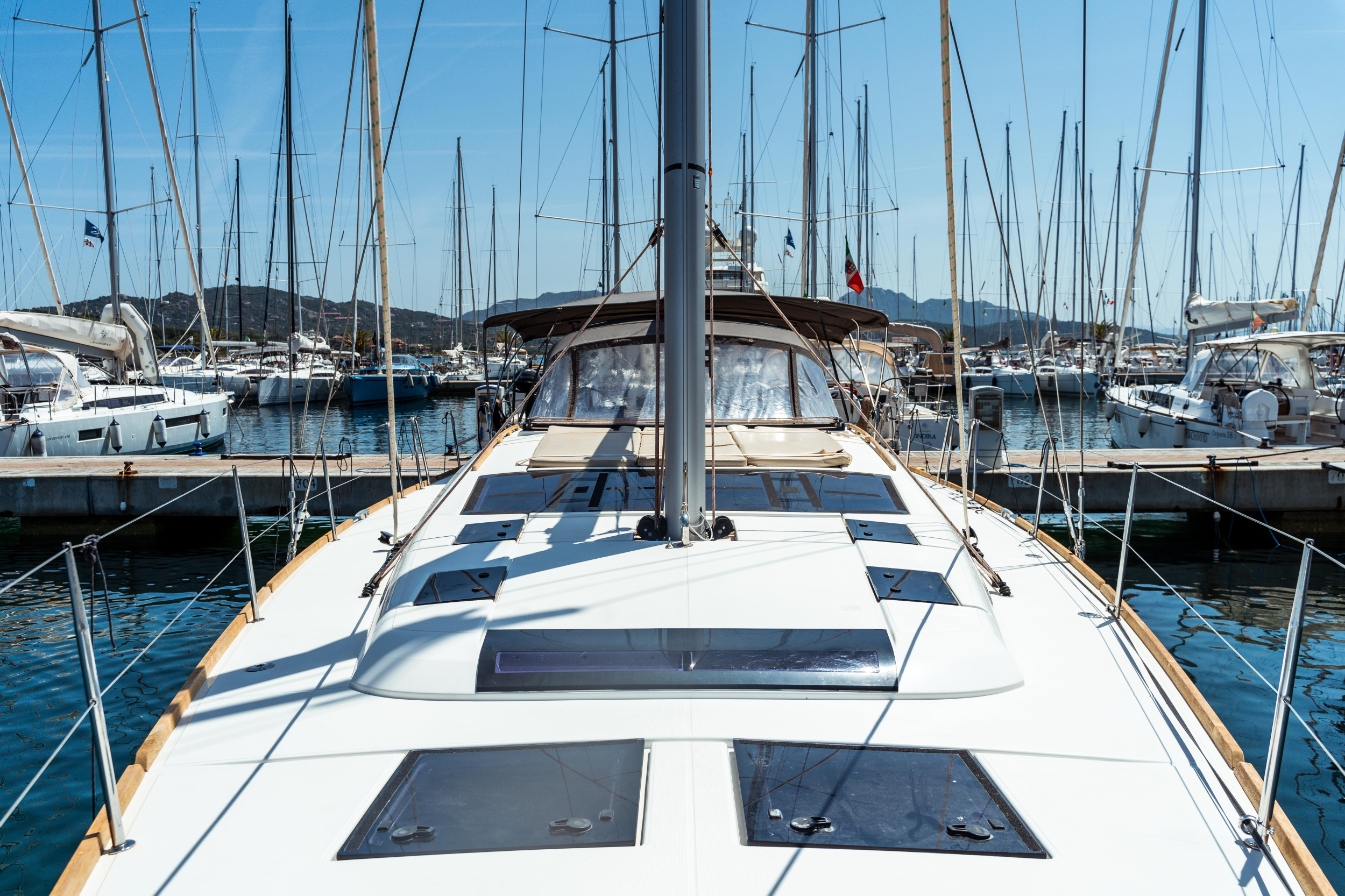 Dufour 520 Grand Large — photo 11