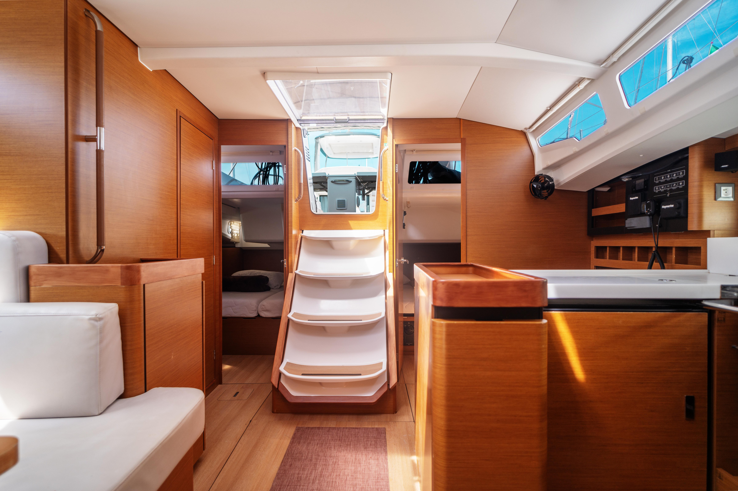 Sun Odyssey 440 — photo 18