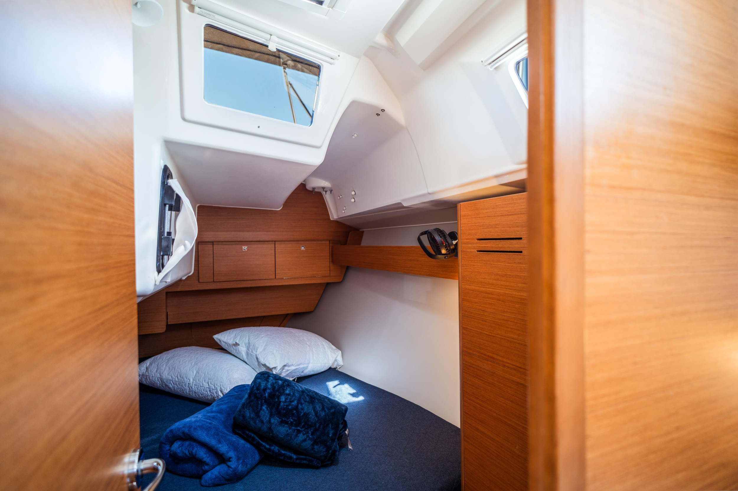 Dufour 360 GL — photo 13