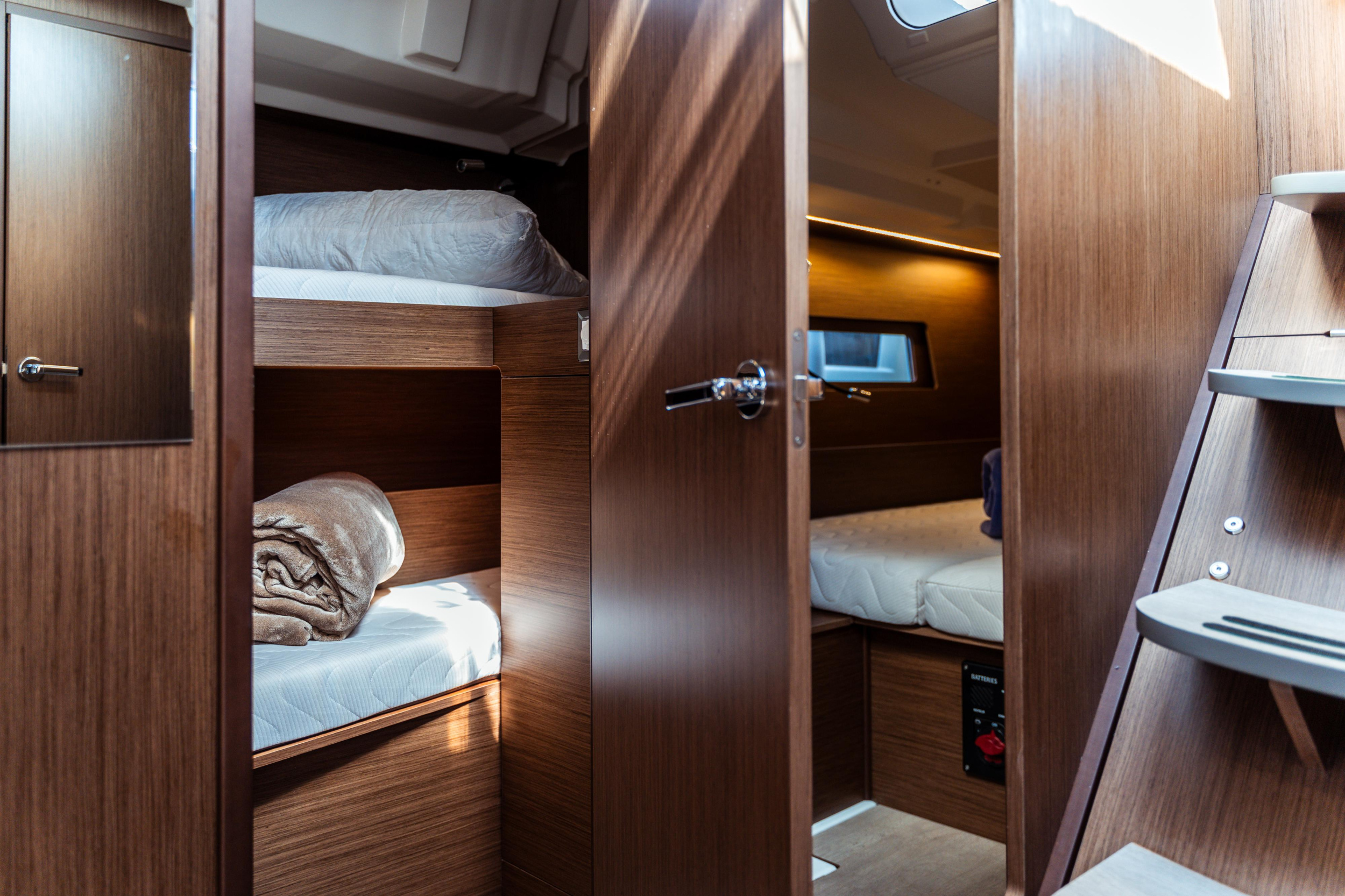 Oceanis 46.1 — photo 2