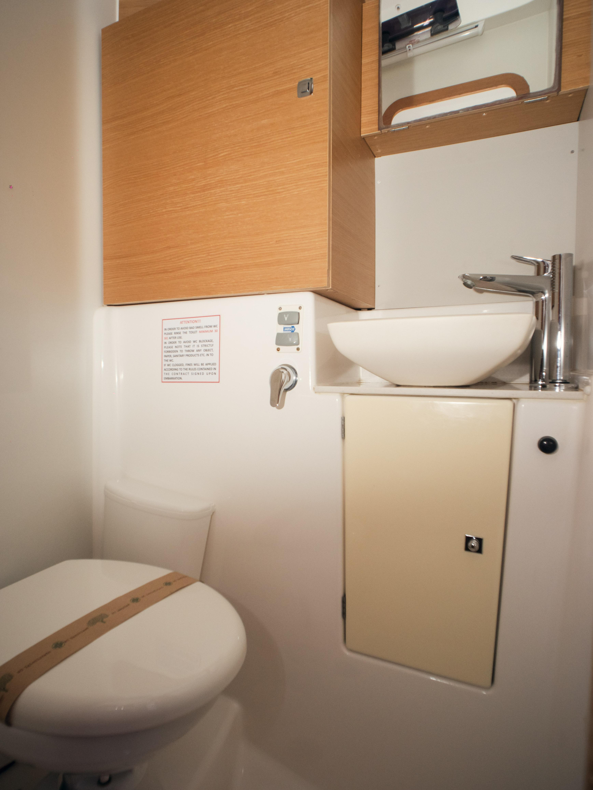 Dufour 56 Exclusive — photo 9