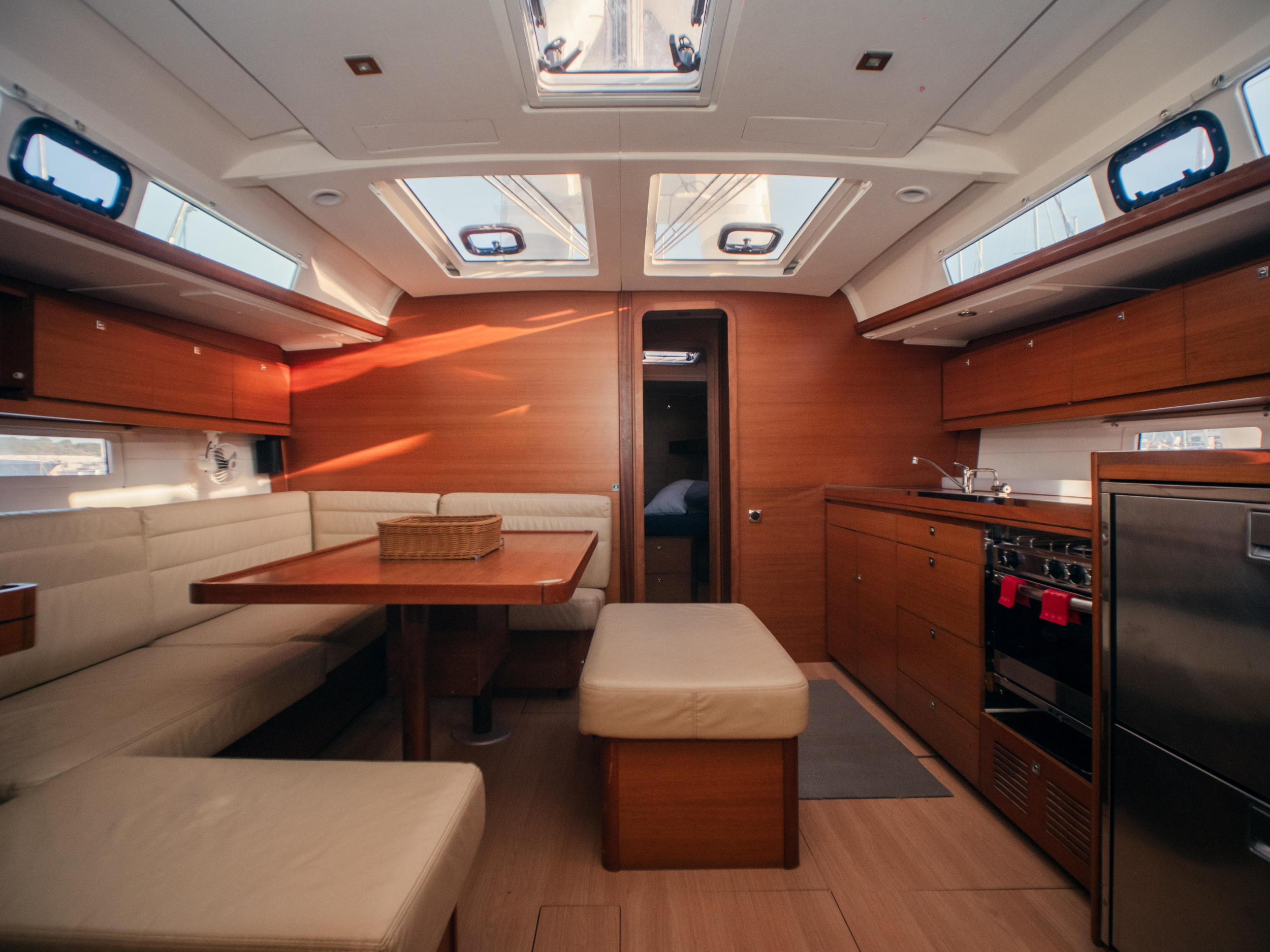 Dufour 460 Grand Large — photo 5