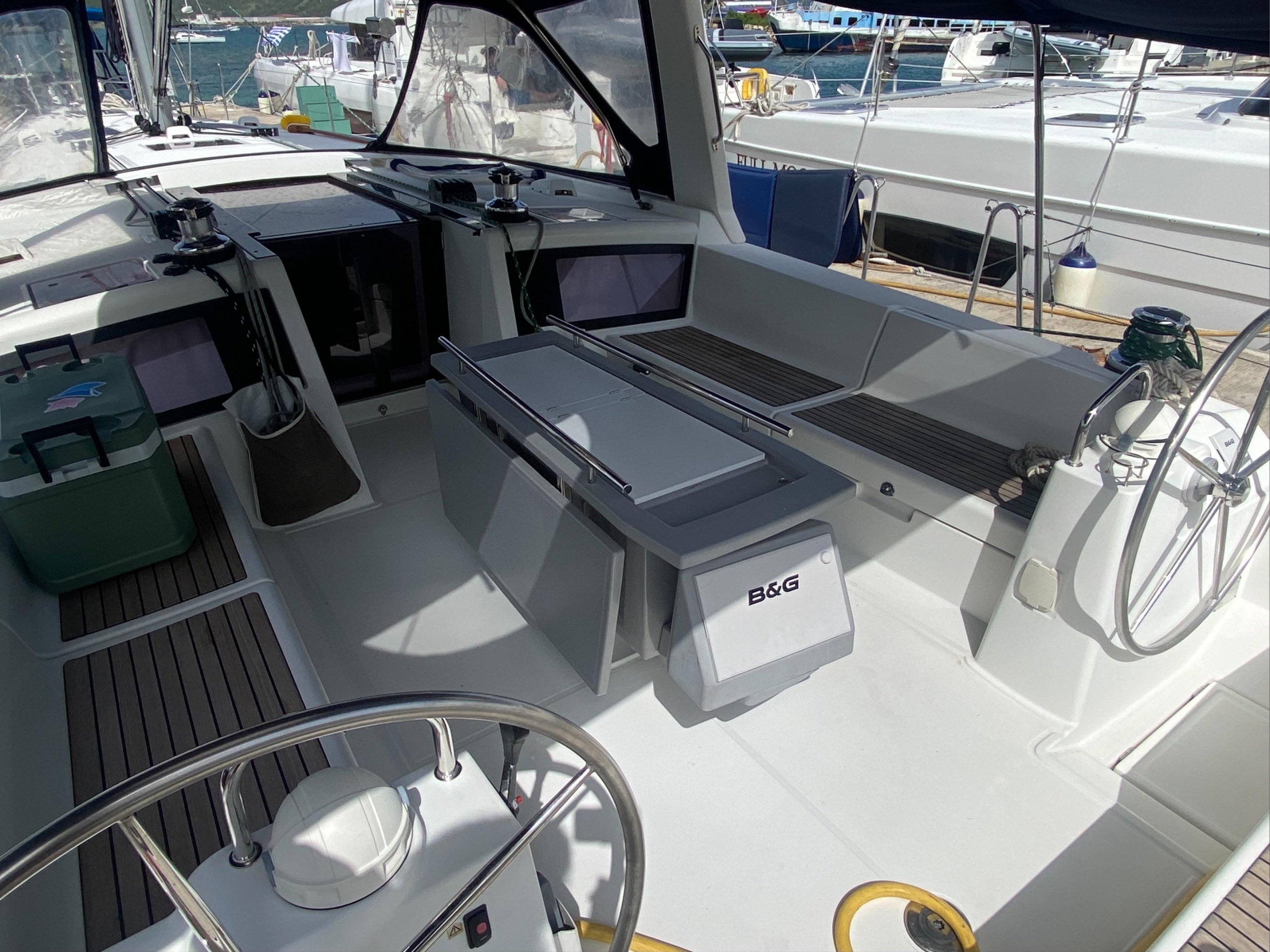 Beneteau Oceanis 48 — photo 7