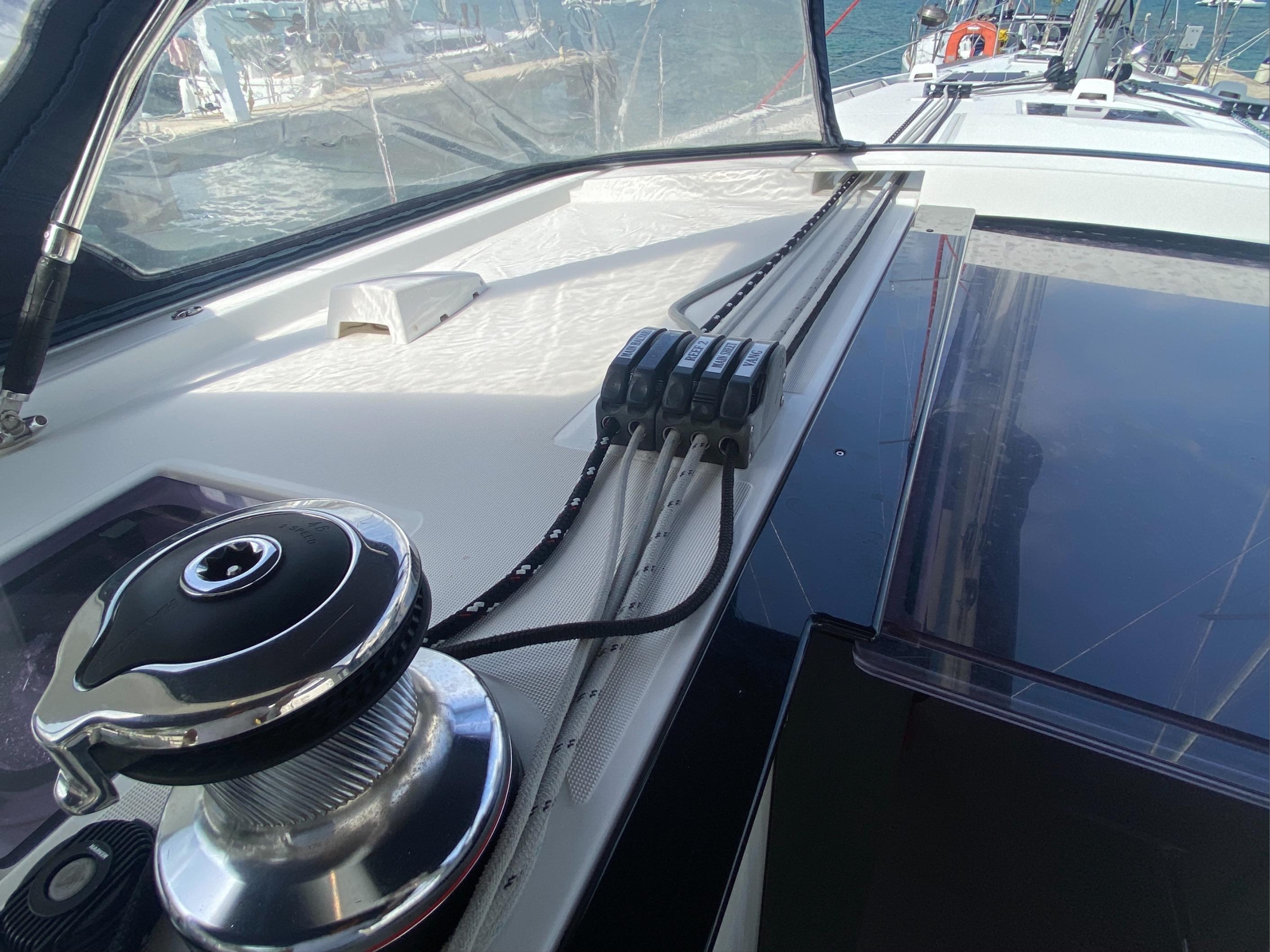 Beneteau Oceanis 48 — photo 16