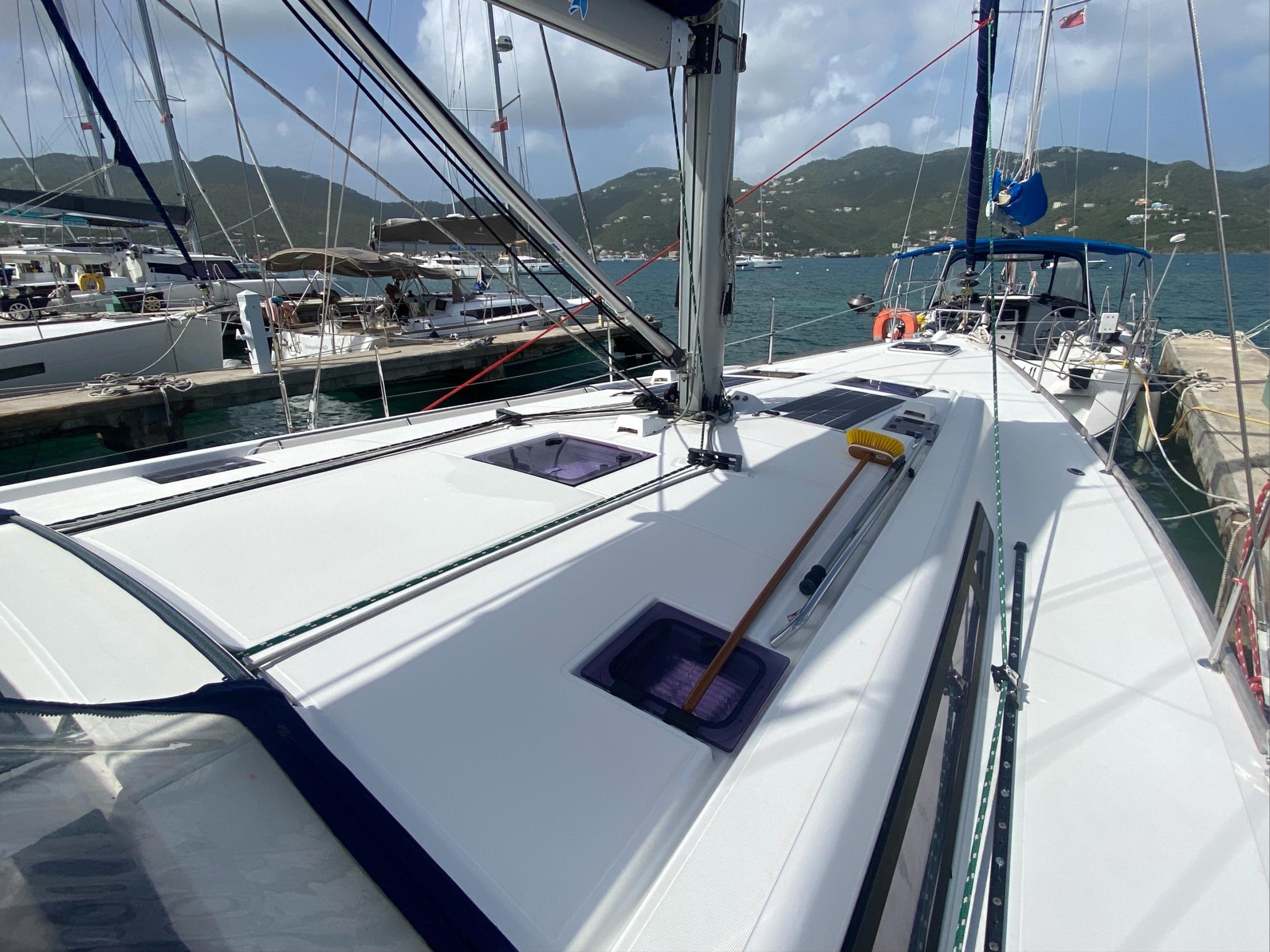 Beneteau Oceanis 48 — photo 15