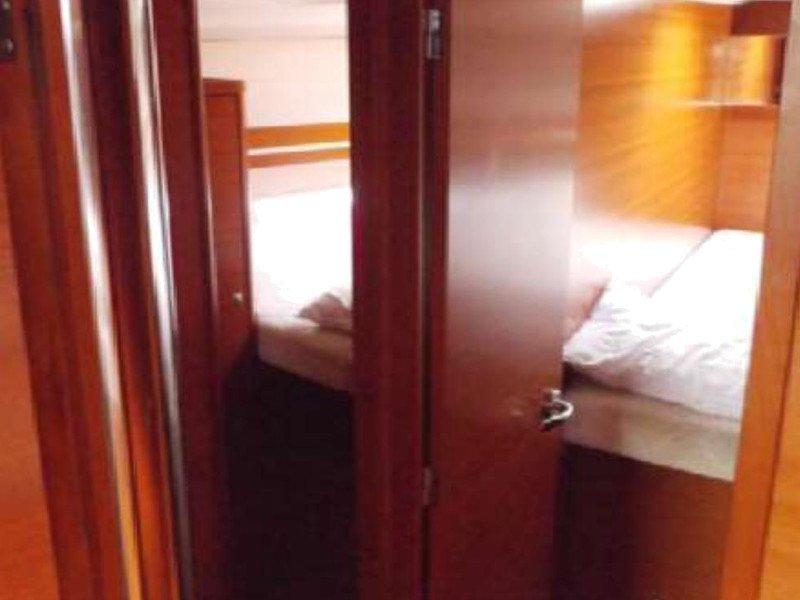 Dufour 450 GL — photo 20