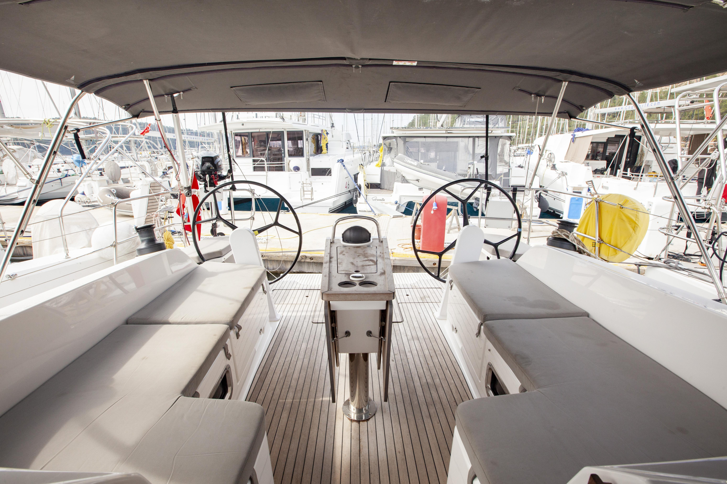 Bavaria Cruiser 46 — photo 9