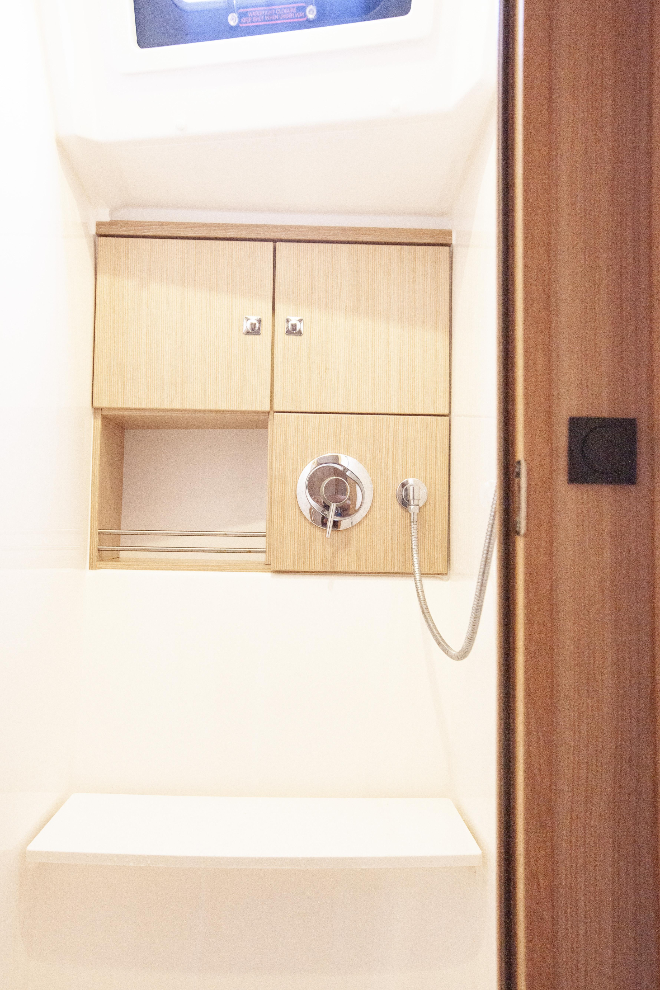 Bavaria Cruiser 46 — photo 13