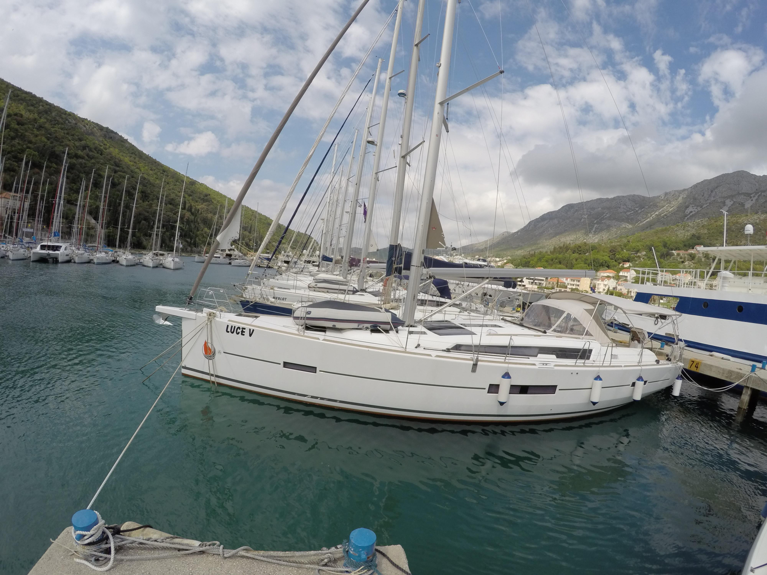 Dufour 512 Grand Large — photo 11