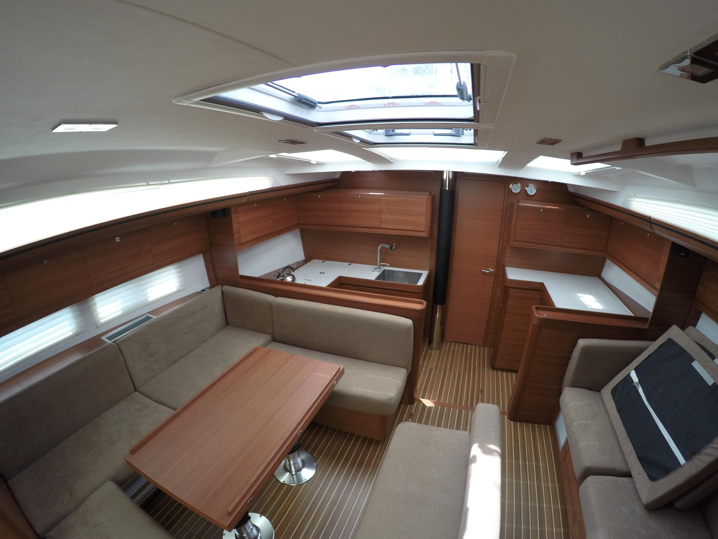 Dufour 512 Grand Large — photo 29