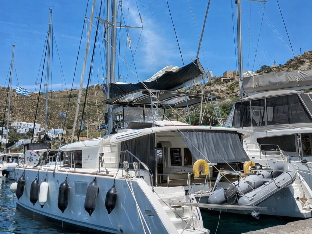 Lagoon 450 Flybridge — photo 1