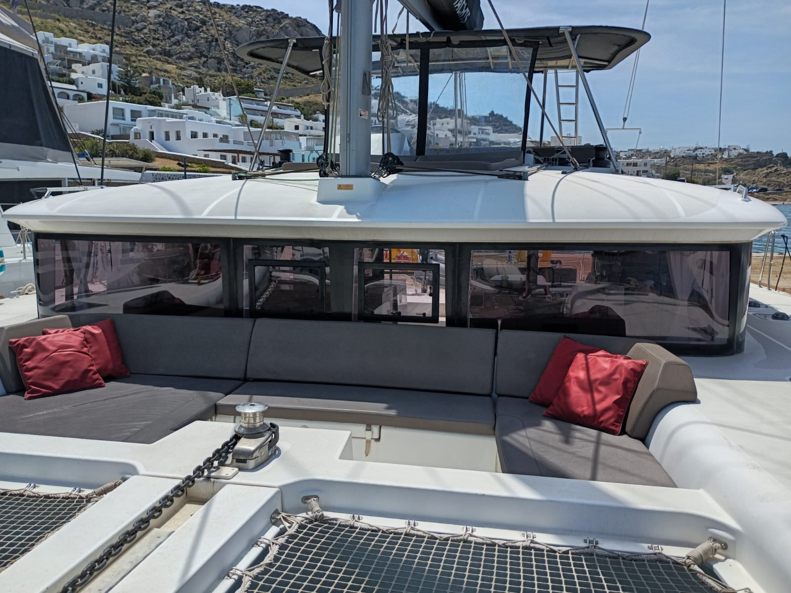 Lagoon 450 Flybridge — photo 11
