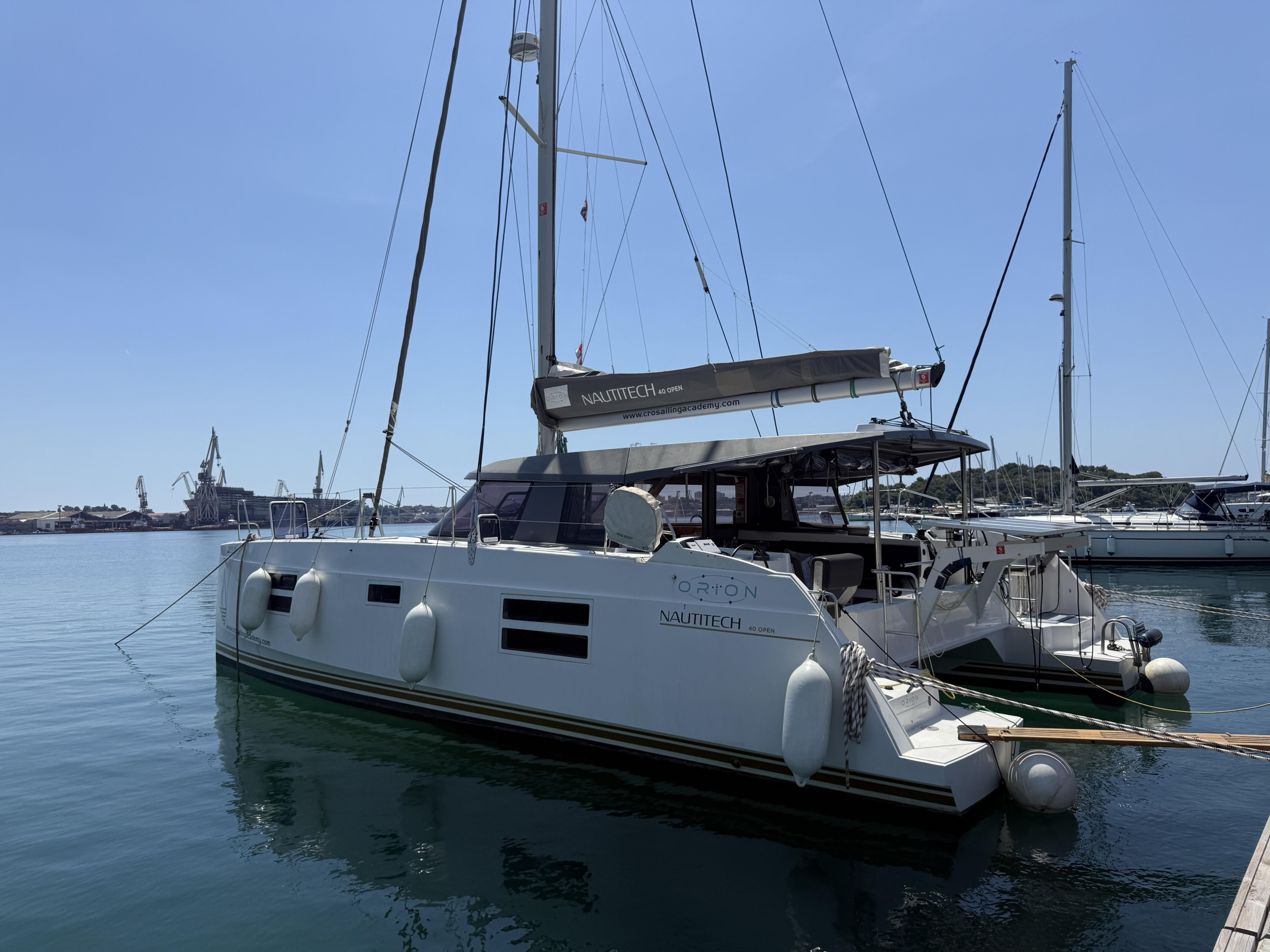 Nautitech 40 Open — photo 7
