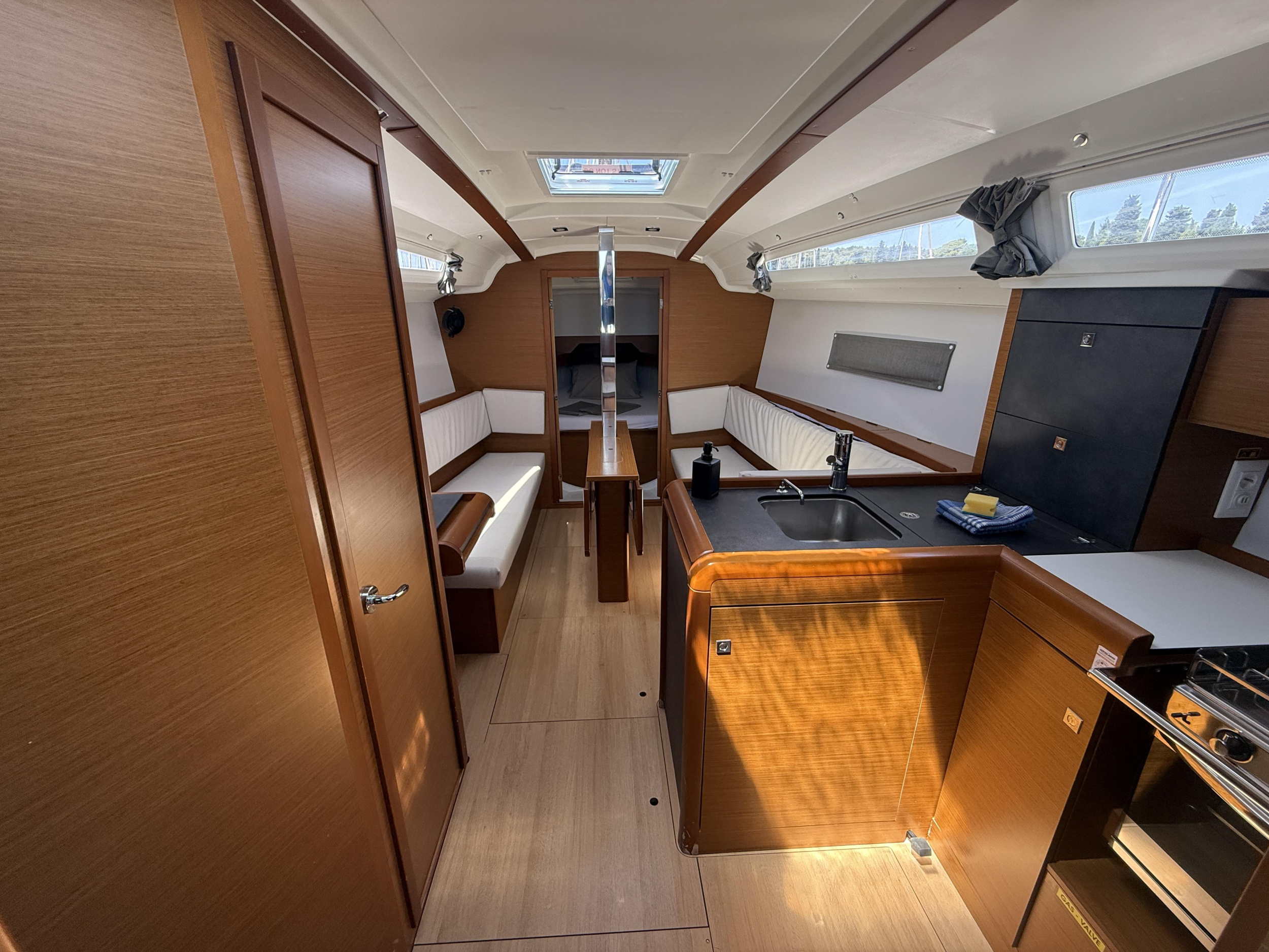 Sun Odyssey 349 — photo 2