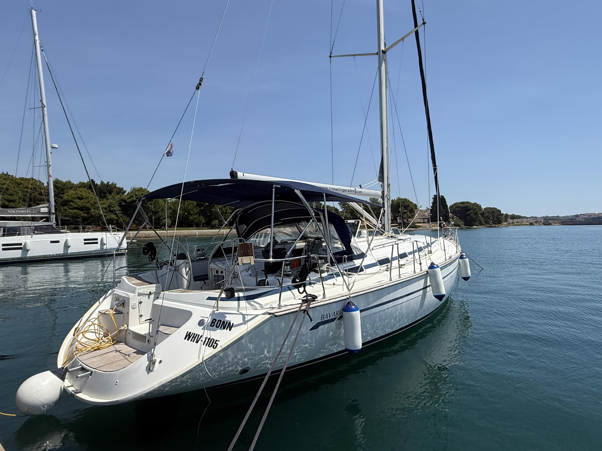 Bavaria 49 — photo 13