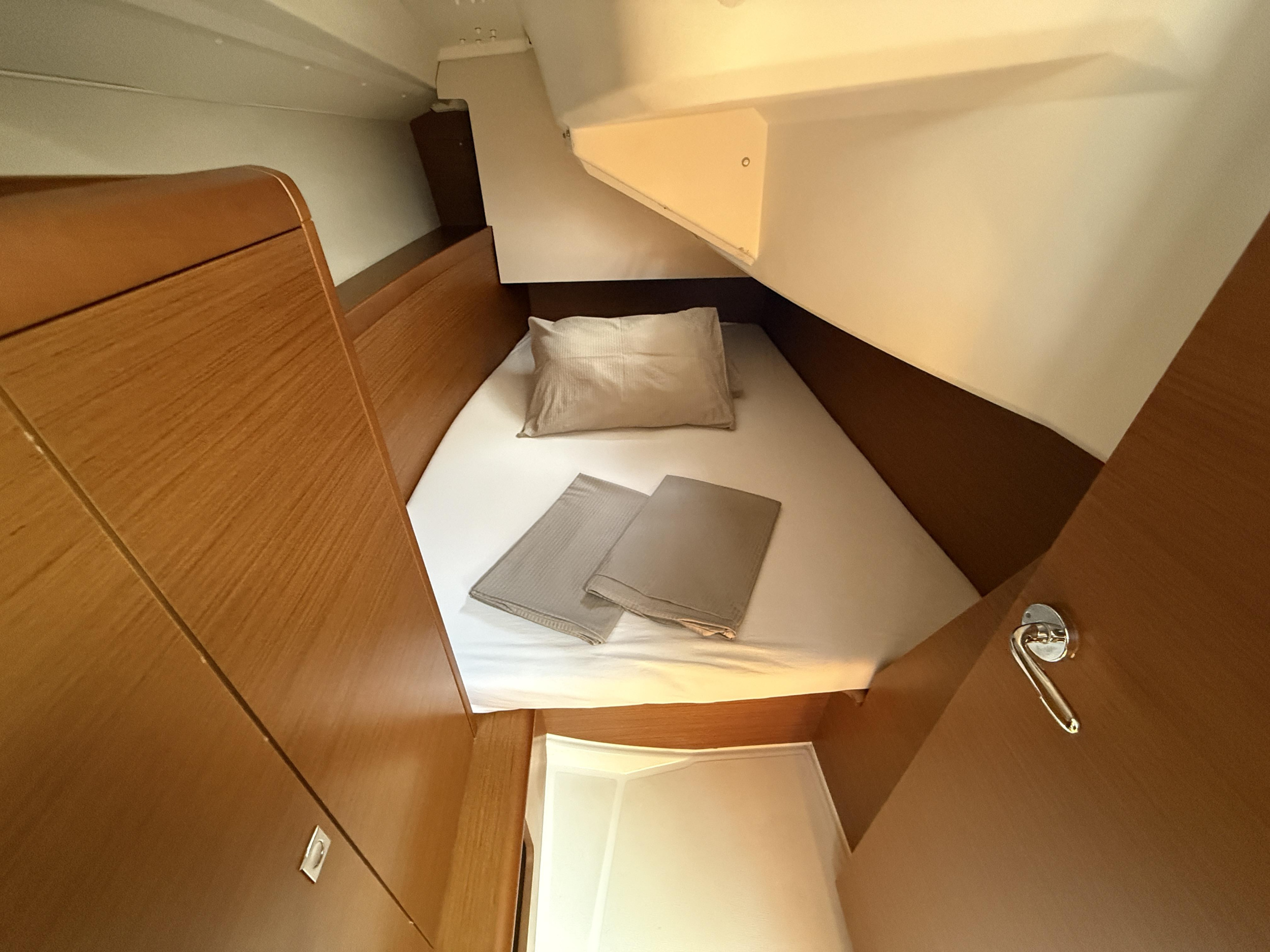 Sun Odyssey 349 — photo 11