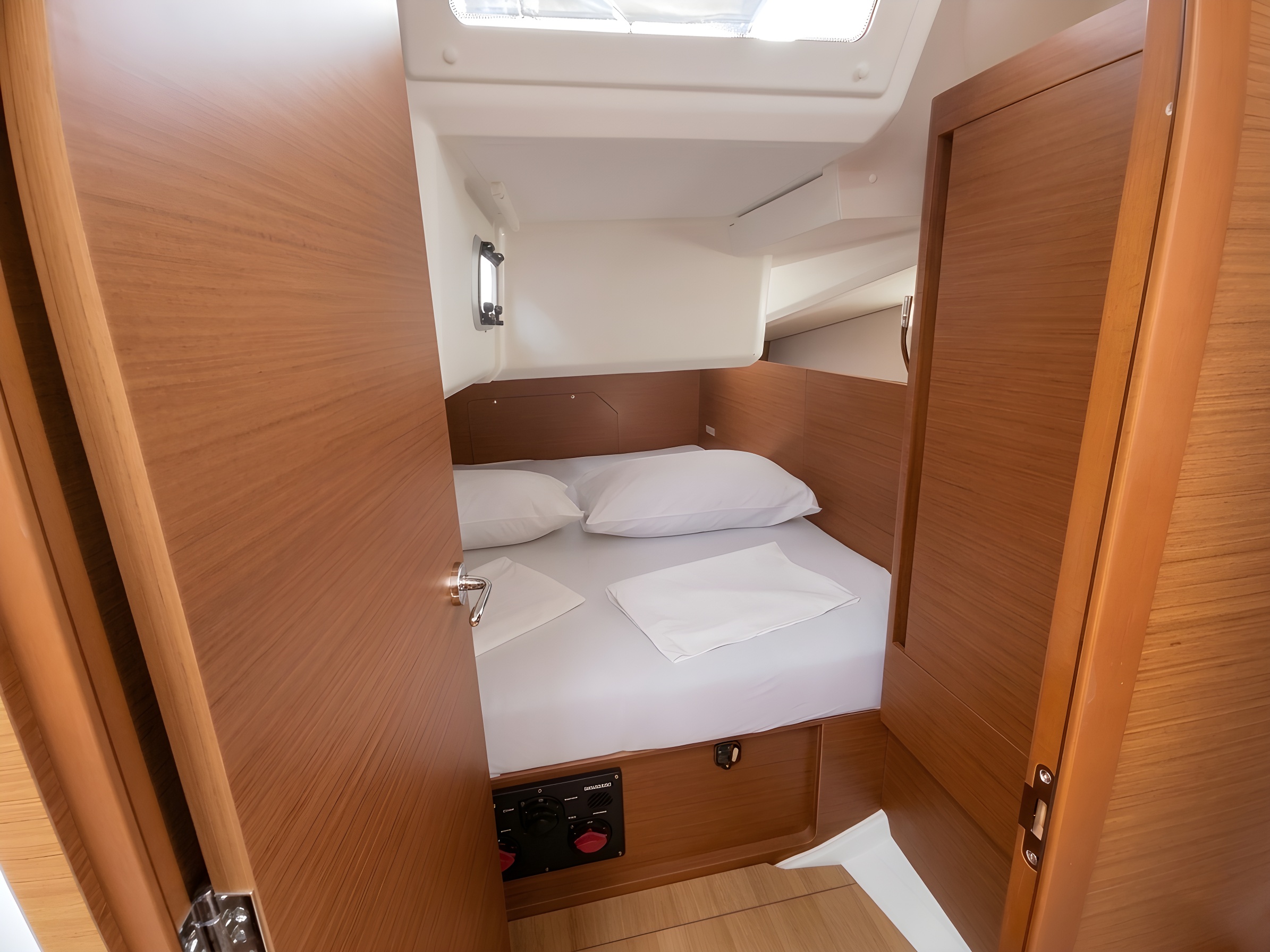 Sun Odyssey 440 — photo 5