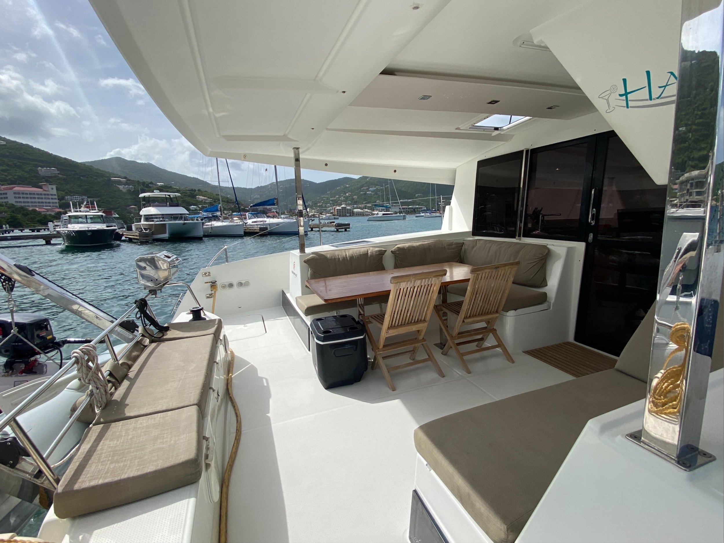 Fountaine Pajot Lucia 40 — photo 22