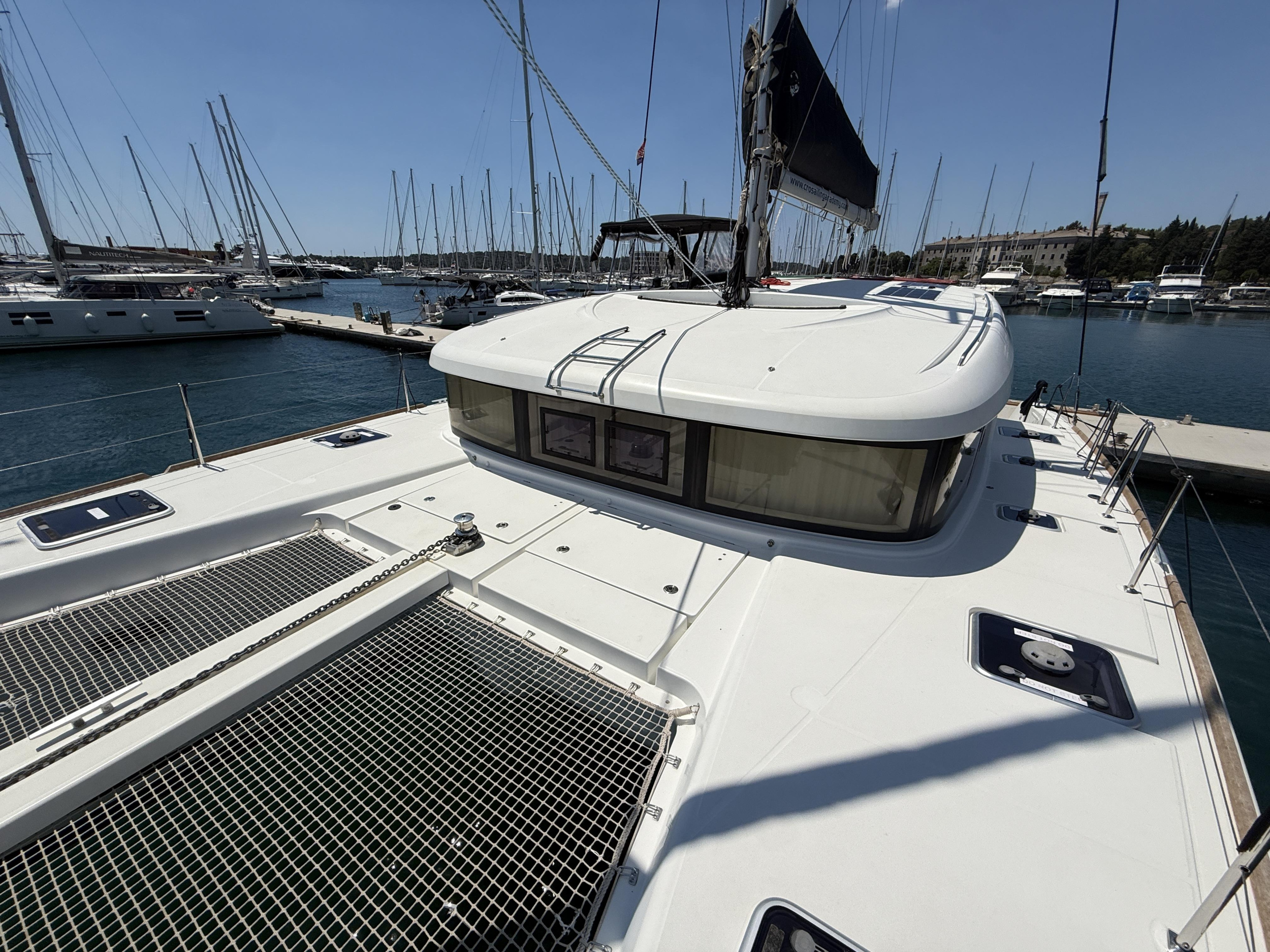 Lagoon 39 — photo 20