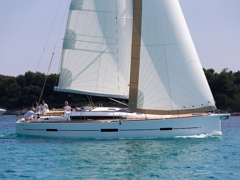 Dufour 460 Grand Large — photo 1
