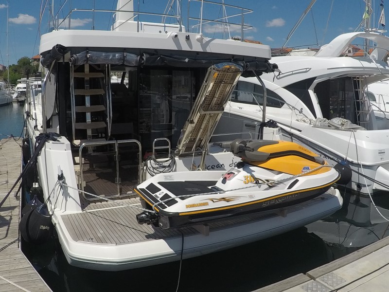 Beneteau S. Trawler 47 — photo 29
