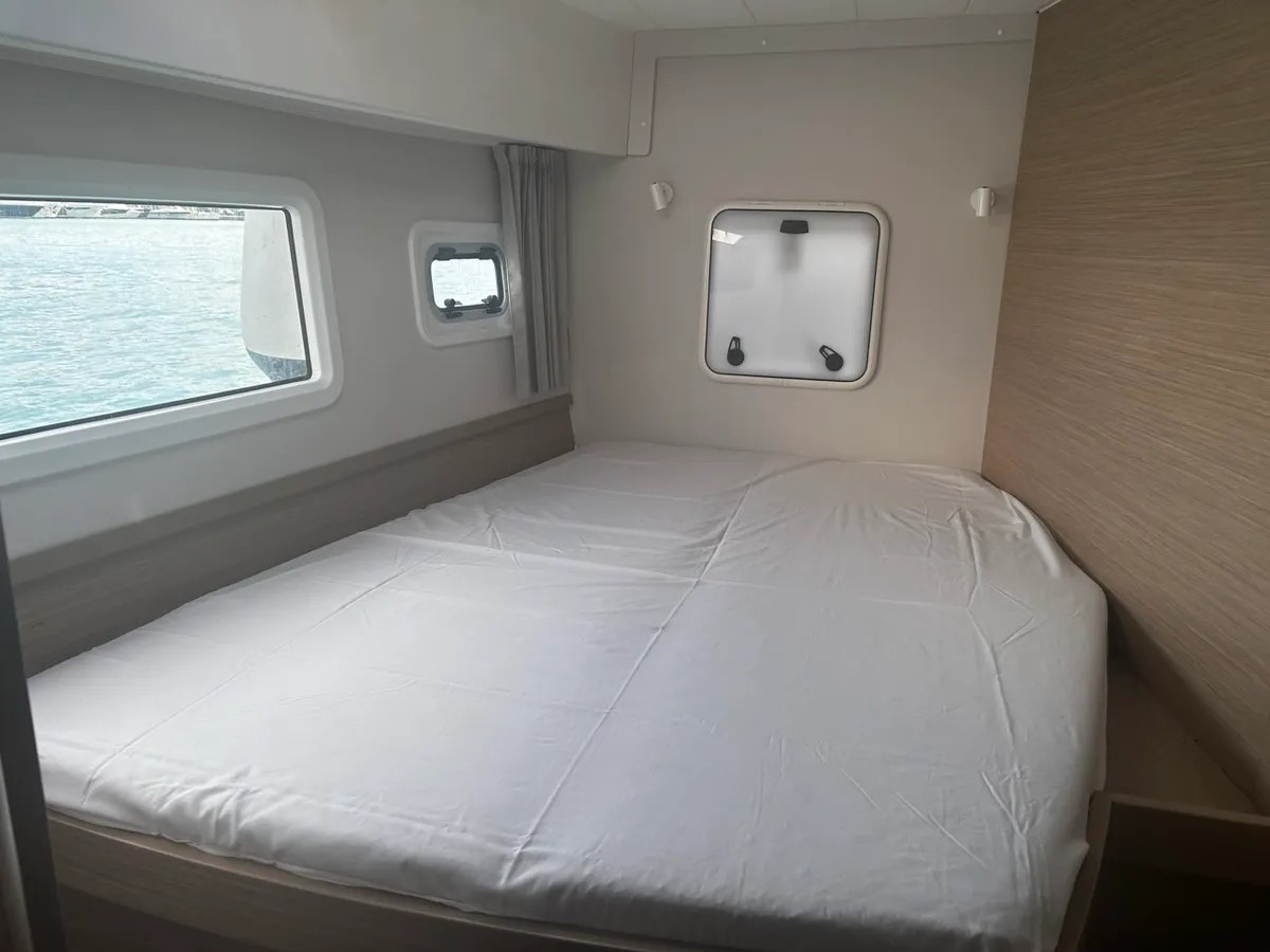 Lagoon 42 — photo 19