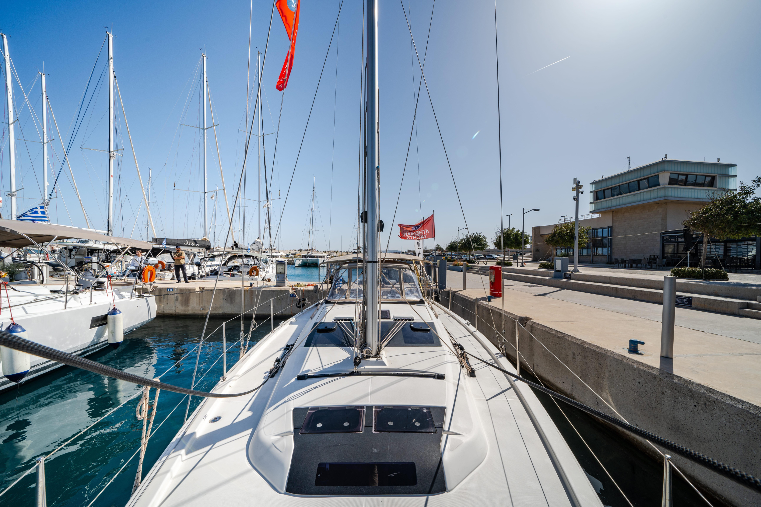Dufour 390 Grand Large — photo 7