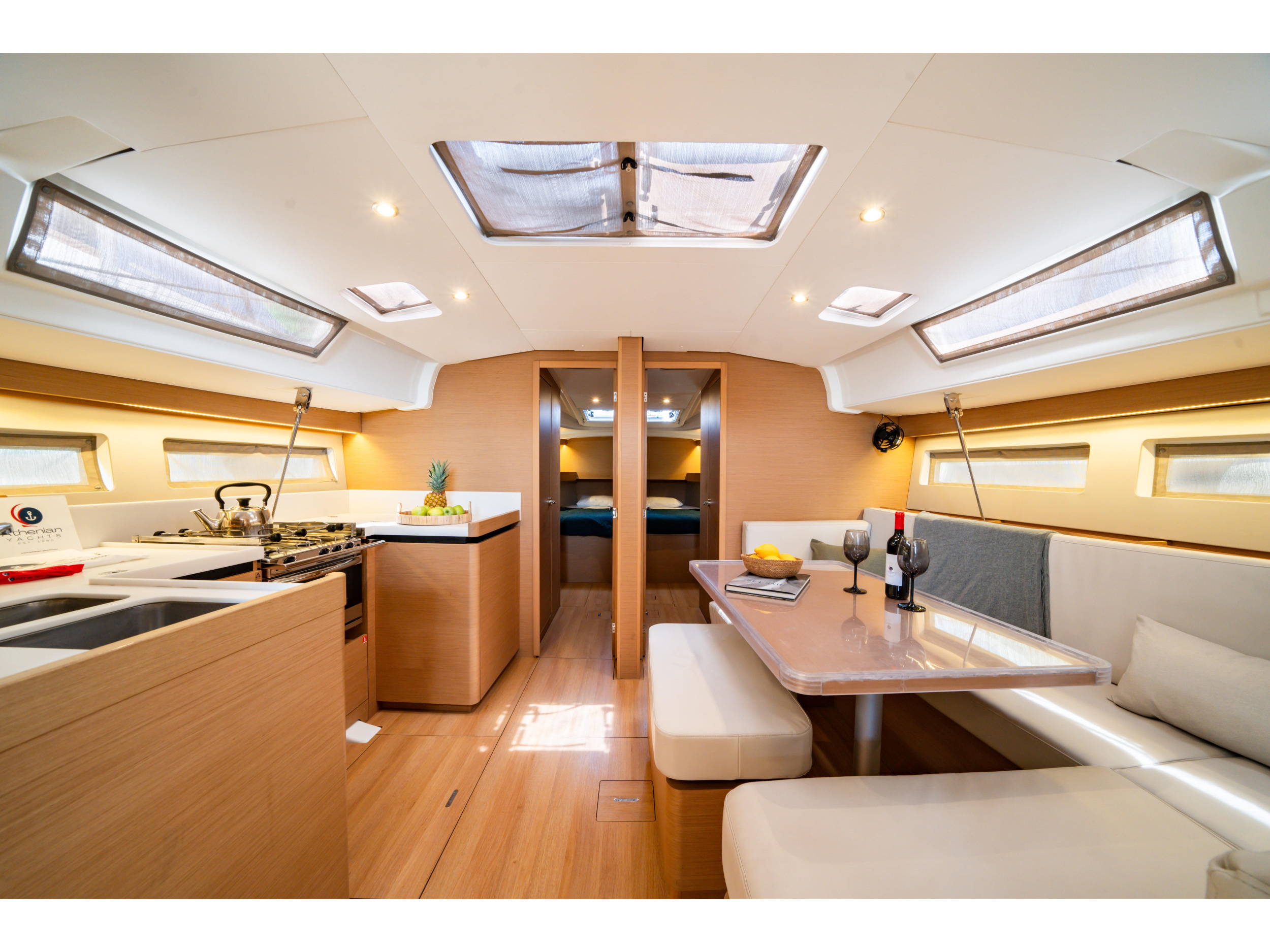 Sun Odyssey 490 4 cabins — photo 22