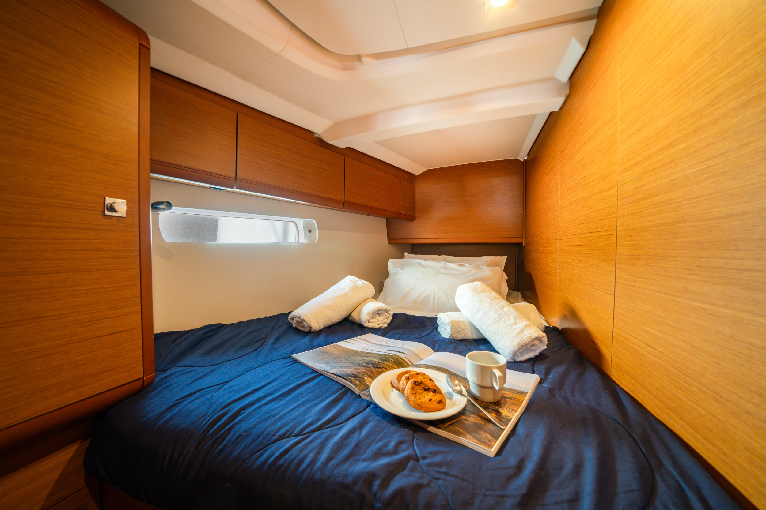 Sun Odyssey 519 - 5 cabs — photo 5